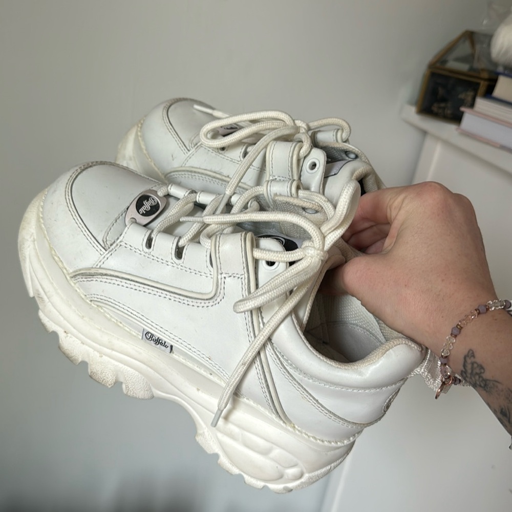 Buffalo London gently worn white sneakers